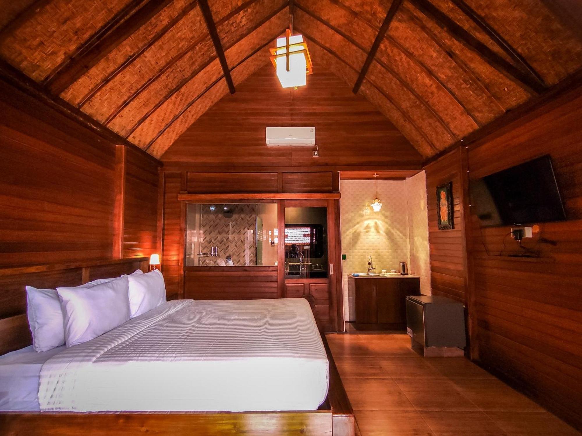 Uli Wood Villa, Jimbaran Bali - Near Gwk Extérieur photo