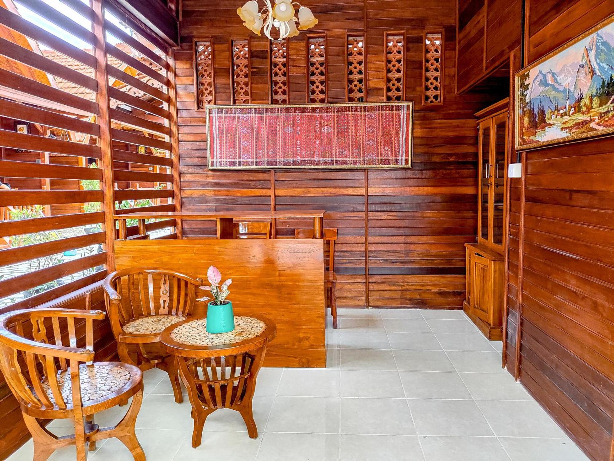 Uli Wood Villa, Jimbaran Bali - Near Gwk Extérieur photo