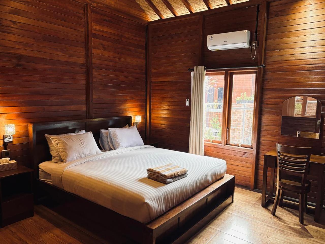 Uli Wood Villa, Jimbaran Bali - Near Gwk Extérieur photo